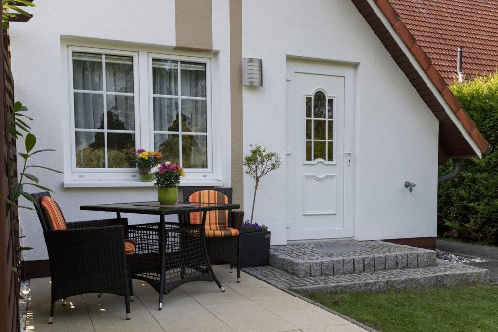 Weide - Gemutliches Ferienhaus Am Anger In Kloster, Insel Hiddensee Exteriér fotografie